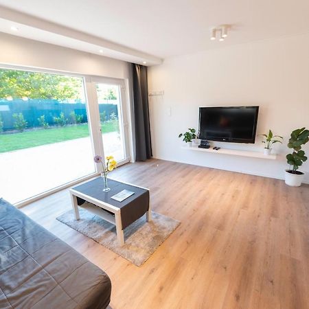 Pitypang Apartman Kapolnasnyek Bagian luar foto